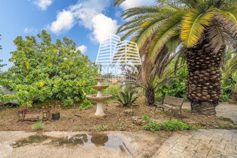 Foto 123e7b85-66ae-4889-a8fa-7fe395d00c1d. Xalet amb aparcament a Albiol (L´)