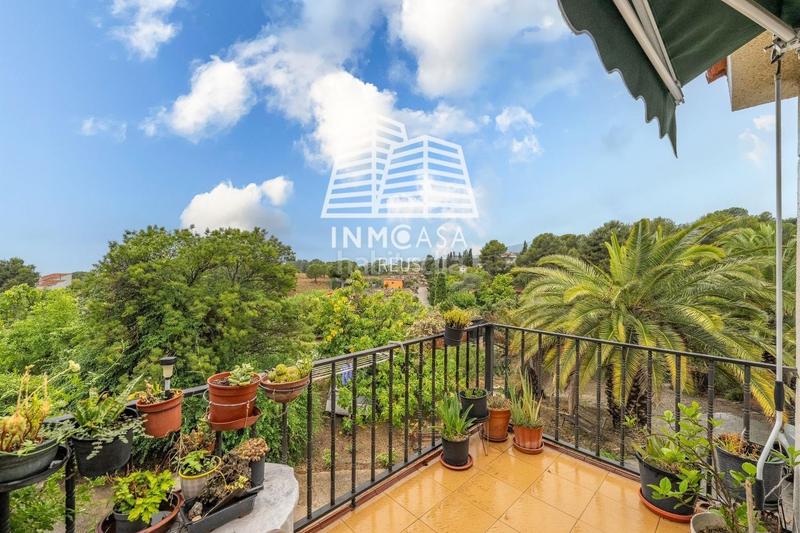 Foto 28b07e0e-8bfe-4812-88ca-ff4cfb170f4a. Xalet amb aparcament a Albiol (L´)