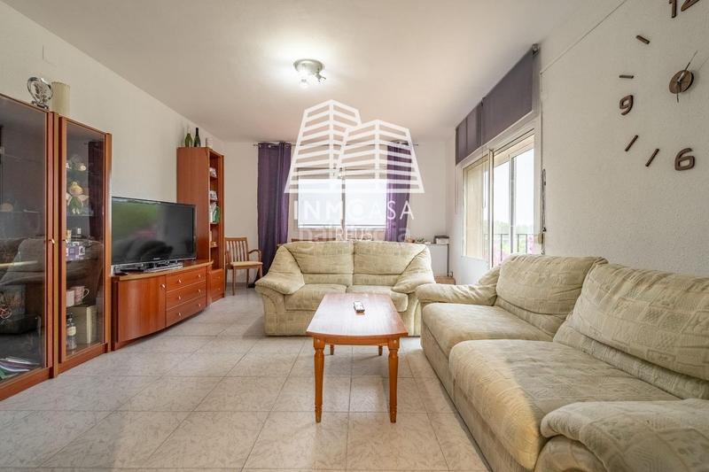 Foto 4d36e324-d08c-429c-8b75-e0b1e6b6f8df. Xalet amb aparcament a Albiol (L´)