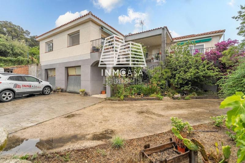 Foto 4e52bbb5-c84e-4323-8eef-06c0afa00229. Xalet amb aparcament a Albiol (L´)