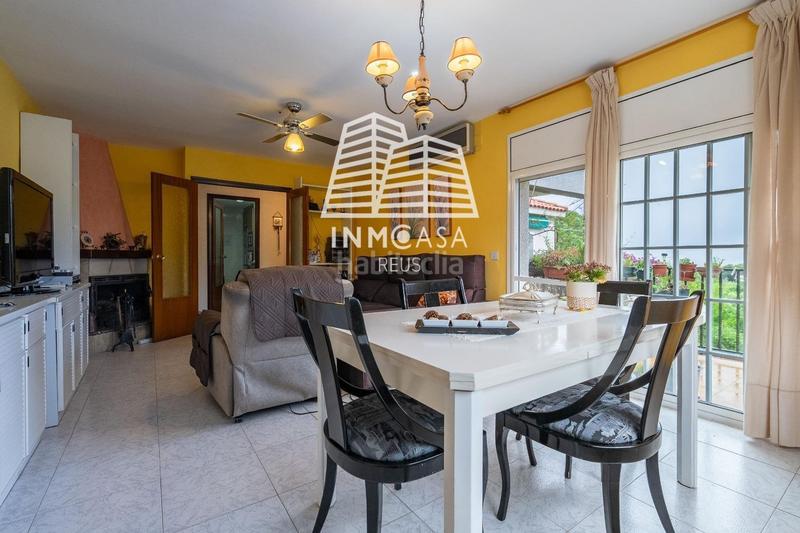 Foto 6871b87f-f2c7-4e77-b8ba-aed258151a30. Xalet amb aparcament a Albiol (L´)