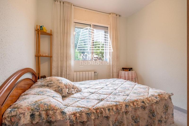 Foto f808e118-b71b-4dcf-b067-295dc92341de. Xalet amb aparcament a Albiol (L´)