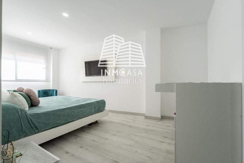 Foto cf703be0-b06d-4cd0-a1d5-1ccdbec13aef. Flat with parking in Ponent Reus