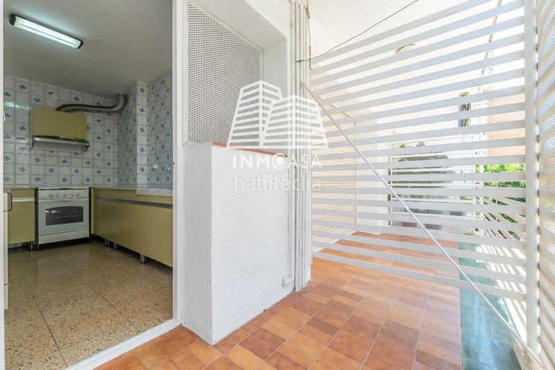 Foto 369dd4a3-189e-4f30-a40c-d118777f3373. Pis amb piscina a Ponent Reus