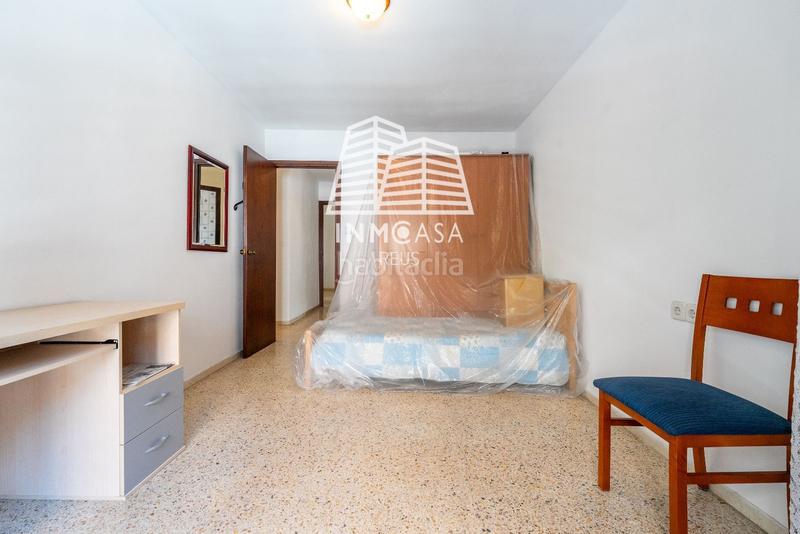 Foto 8bcc5616-4034-4b17-8e9b-9d0333dd2b00. Pis amb piscina a Ponent Reus