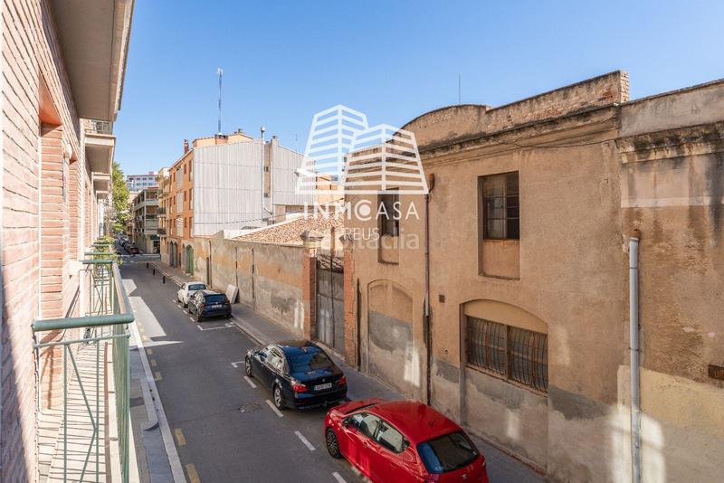 Foto 3d2d5eef-df77-4fc0-9268-89bdd8ed3ef7. Casa a schiera con riscaldamento in Mestral Reus