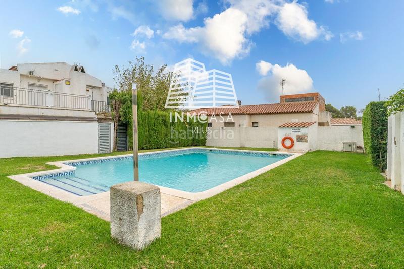 Foto 446a687d-4c92-4183-8a8a-3b291c5039bd. Casa adosada chalet en casalot en Centre Miami Platja