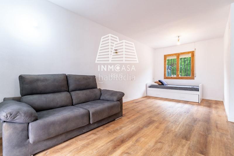 Foto d0712879-6996-4611-8357-daed9c7f2290. Casa adosada chalet en casalot en Centre Miami Platja