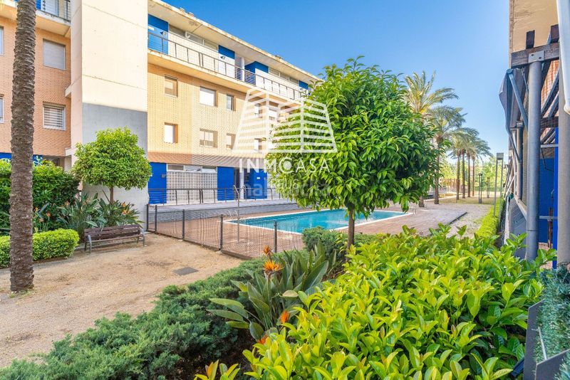 Foto 443d04b9-640e-4fb1-a8b9-0cb2a6cf5e9f. Duplex con parcheggio piscina in Vila-seca poble Vila-seca