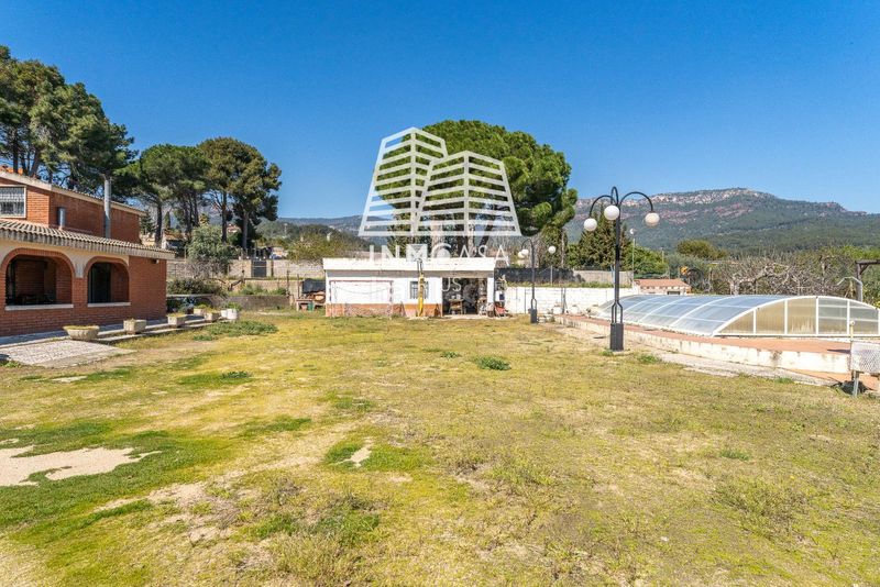 Foto b3f1008d-6d4c-4211-ad32-60ef905db2e7. Casa amb calefacció aparcament piscina a Alforja