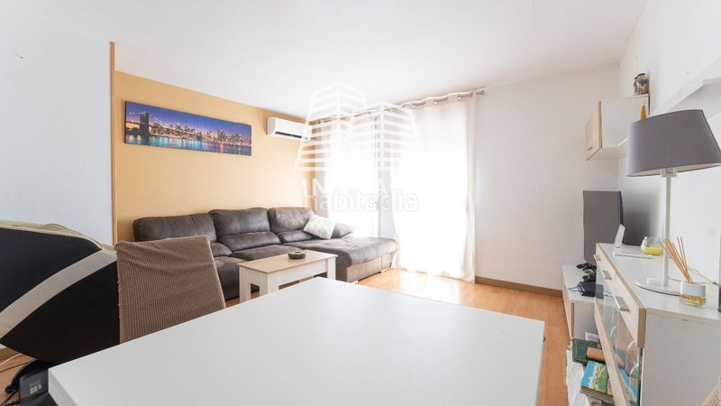 Foto f6804f6d-4327-4c6b-82ad-84fb3b8ed06f. Pis a Vila-seca poble Vila-seca