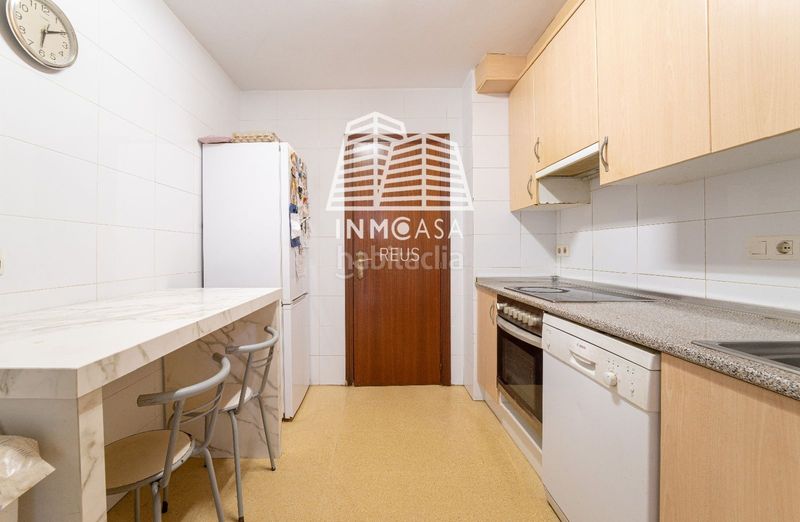Foto e7e408ee-5dde-4f6d-a8de-0f34185fcee3. Pis amb aparcament a Mestral Reus