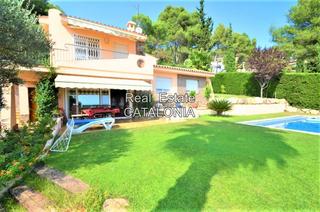 Xalet a Santa Cristina-Sant Francesc