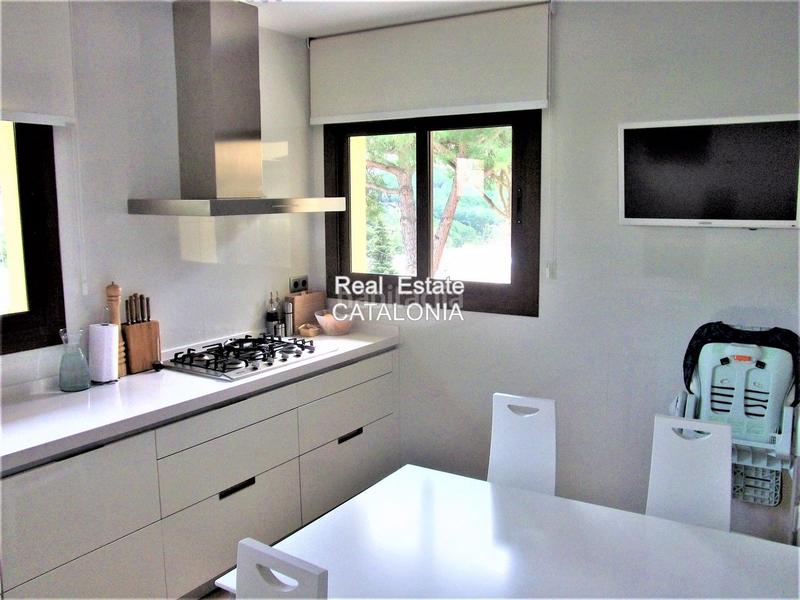 Foto 3d579cb4-5685-4d2f-aea5-3fdf5da61de6. Chalet avec chauffage parking piscine dans Montgoda Lloret de Mar