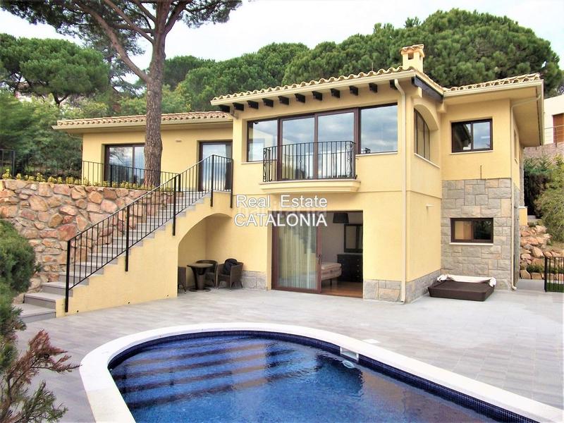 Foto 890b6c13-177c-4033-af91-3b45959b6060. Chalet avec chauffage parking piscine dans Montgoda Lloret de Mar