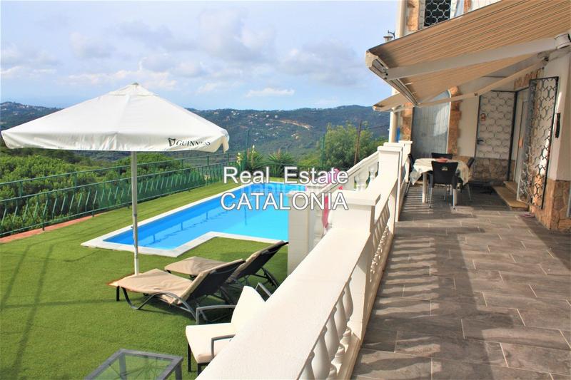 Foto 68167614-f5fc-41c6-845b-07028d7f341d. Chalet fantástica casa con piscina y vistas al mar en Lloret de Mar