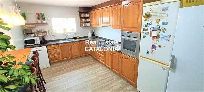 Foto be38b843-2db7-47e9-b50d-cfe41c397cad. Chalet fantástica casa con piscina y vistas al mar en Lloret de Mar