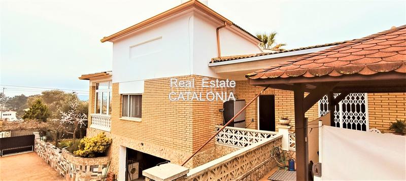 Foto 6b027319-daab-4865-92f2-4518018aec6a. Chalet mit kamin heizung parking pool in Lloret Residencial - Montlloret Lloret de Mar