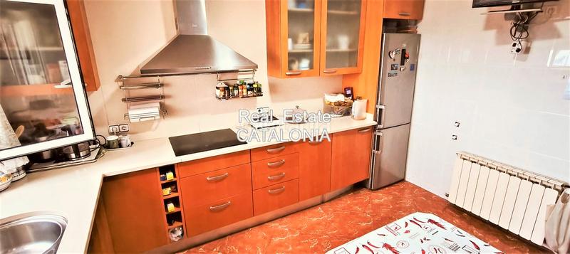 Foto 6b30ab94-e6ce-4fb2-8d05-7b9332e2a852. Chalet mit kamin heizung parking pool in Lloret Residencial - Montlloret Lloret de Mar