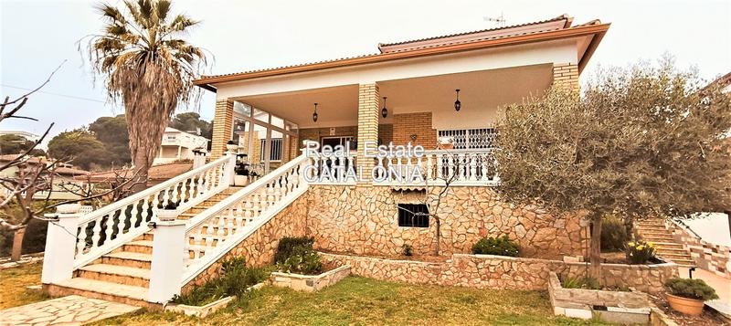 Foto d3c15ce3-3b31-48bc-a0ec-d103f25d686e. Chalet mit kamin heizung parking pool in Lloret Residencial - Montlloret Lloret de Mar
