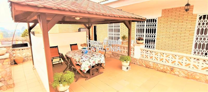 Foto 37ebab38-b06e-4e8b-910b-b7de79b0e67b. Chalet mit kamin heizung parking pool in Lloret Residencial - Montlloret Lloret de Mar