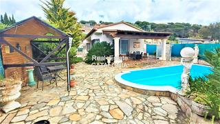 Xalet a Lloret Residencial - Montlloret. Casa soleada de planta baja cerca de las playas de lloret de mar