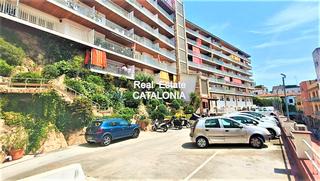 Apartament  Carrer de venècia. Apartamento soleado en segunda línea del mar.