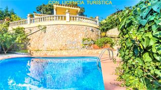 Xalet a Lloret Blau - La Creu de Lloret. Casa con licencia turística cerca de la playa.