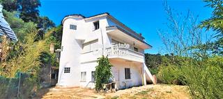 Xalet a Avinguda sant llop 46. Casa soleada en parque natural del montnegre