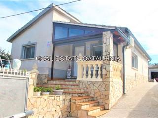 Chalet in Lloret Blau - La Creu de Lloret. Casa de planta baja cerca de la playa.