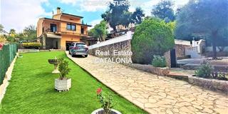 Chalet en Lloret Blau - La Creu de Lloret. Casa con licencia turística.