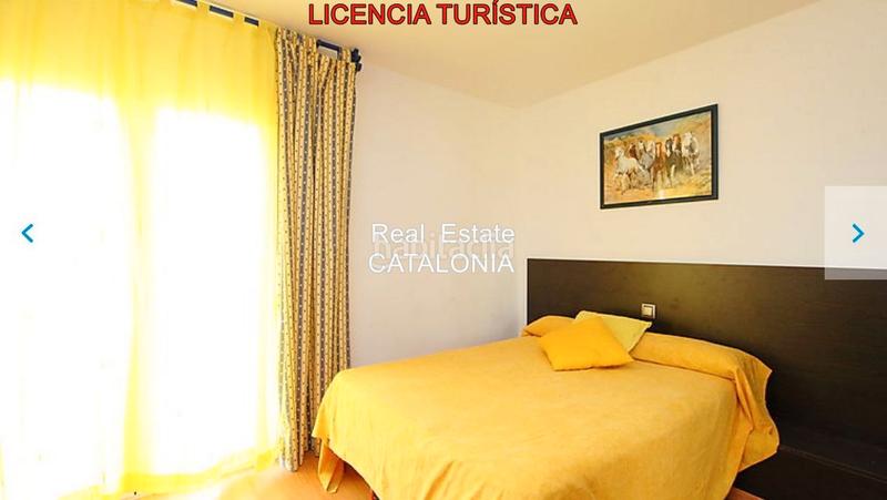 Foto 1c76b04d-5b86-4d47-9bb8-c5cb3e0f66b7. Xalet amb xemeneia calefacció aparcament piscina a Lloret de Mar