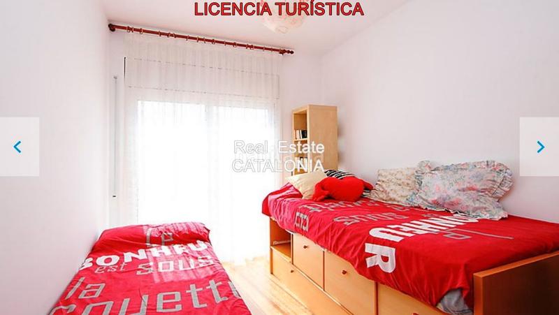 Foto 54cd0c5c-44cb-4df4-8bdb-f4b27267ae38. Xalet amb xemeneia calefacció aparcament piscina a Lloret de Mar