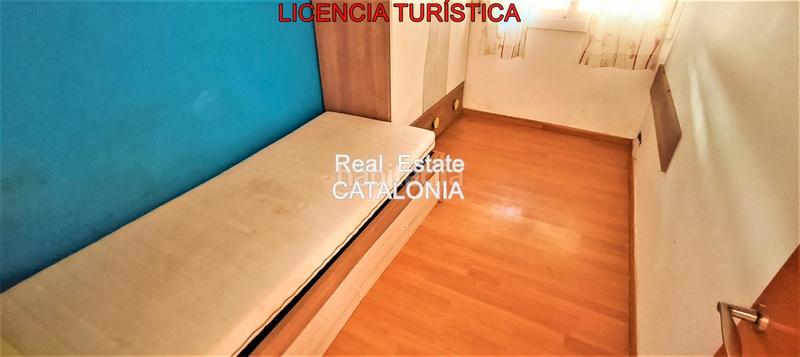 Foto a8ed763d-f490-4161-b359-71faccdf585c. Xalet amb xemeneia calefacció aparcament piscina a Lloret de Mar