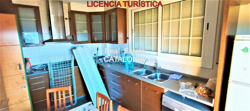 Foto ac896d91-478e-4eff-bd9f-7c1f9e42d3ee. Xalet amb xemeneia calefacció aparcament piscina a Lloret de Mar