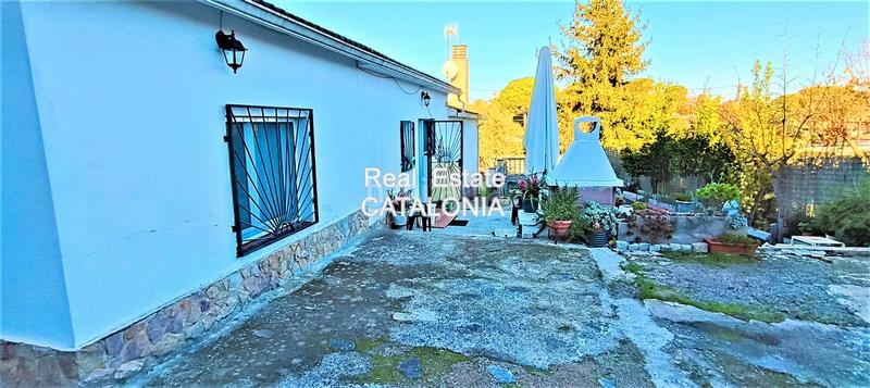 Foto 07d30735-abd1-4da6-b290-3afa447b1b0d. Chalet with fireplace heating parking pool in Lloret Blau - La Creu de Lloret Lloret de Mar