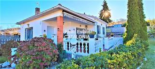 Chalet en Lloret Blau - La Creu de Lloret. Casa soleada de planta baja cerca de las playas de lloret de mar