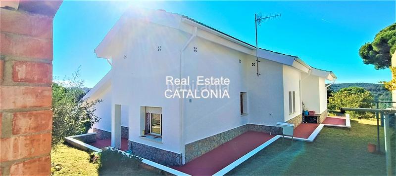 Foto 3bb6f5fa-5a01-486e-80a6-11e8b298b833. Xalet amb xemeneia calefacció aparcament a Lloret Residencial - Montlloret Lloret de Mar