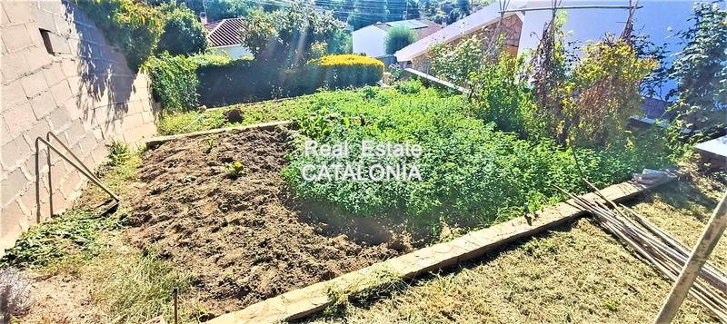 Foto c6dd1d02-aeab-40c5-a880-8b656e361e16. Xalet amb xemeneia calefacció aparcament a Lloret Residencial - Montlloret Lloret de Mar