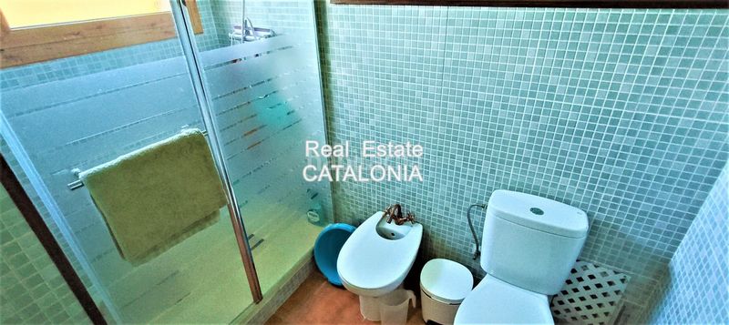 Foto 8556dbaa-6299-4840-a6fc-2a2ba48527af. Xalet amb xemeneia calefacció aparcament piscina a Maçanet de la Selva