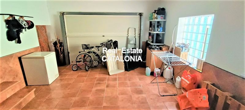 Foto 2cc911be-a14c-4b05-b257-eac40b8bb171. Xalet amb xemeneia calefacció aparcament a Lloret Residencial - Montlloret Lloret de Mar