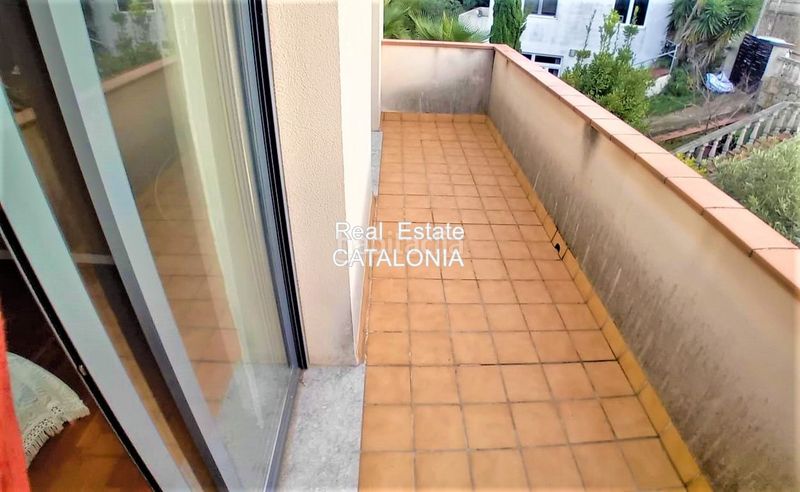 Foto 6f96978e-cbb7-4ac7-b8f5-ca956fcfd15f. Xalet amb xemeneia calefacció aparcament piscina a Lloret de Mar