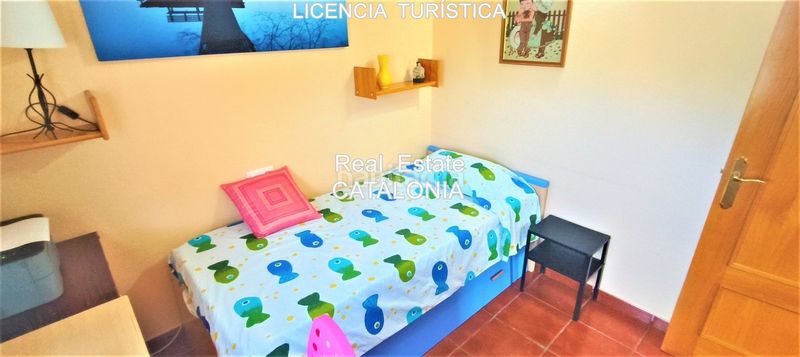 Foto 2b99ba0c-9d0b-4abb-a806-61c828235126. Xalet amb xemeneia calefacció aparcament piscina a Lloret de Mar
