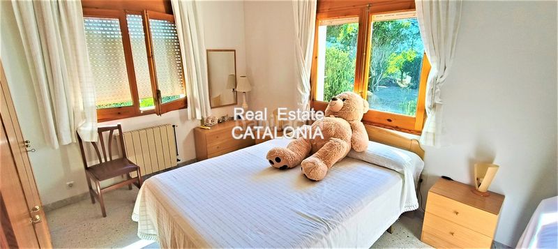 Foto f29a0a9c-c449-4f00-a374-b5ee5a23a3d9. Xalet amb xemeneia calefacció aparcament a Lloret Residencial - Montlloret Lloret de Mar