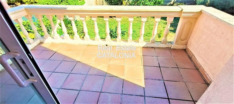 Foto 6b2f9fd3-ff1b-4ff7-a22e-7b1fd1c8224b. Xalet amb xemeneia calefacció aparcament a Roca Grossa Lloret de Mar