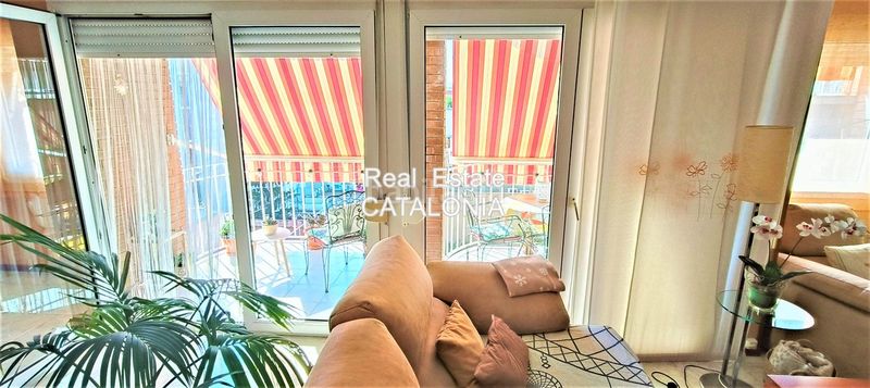Foto 1d3d76a3-dcef-4eb8-b23a-d25cc79f115a. Dachwohnung mit heizung in Centre Lloret de Mar