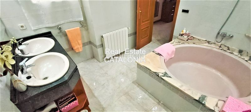 Foto 7c6b9a9c-1e60-44b1-8c62-b0f01ce8c6bc. Dachwohnung mit heizung in Centre Lloret de Mar