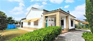 Chalet  Avinguda del llac. Casa soleada en urbanización a 10 minutos de las playas de llore