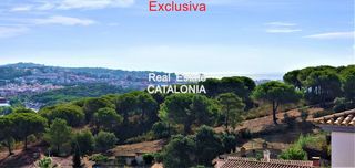 Xalet  Avinguda mare de déu de gràcia. Casa soleada con vistas a 4 minutos de la playa.