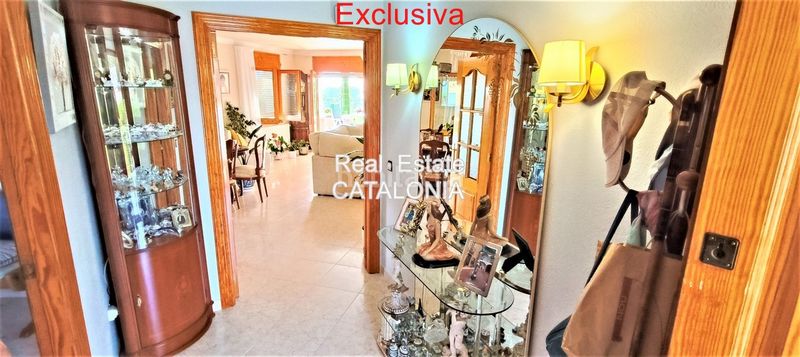 Foto fb2b8520-80e1-468a-ac9c-b5b462337fa3. Chalet con camino riscaldamento parcheggio in Condado del Jaruco - Puigventós Lloret de Mar